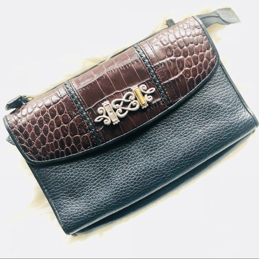 Brighton Wallet with removable cross body strap